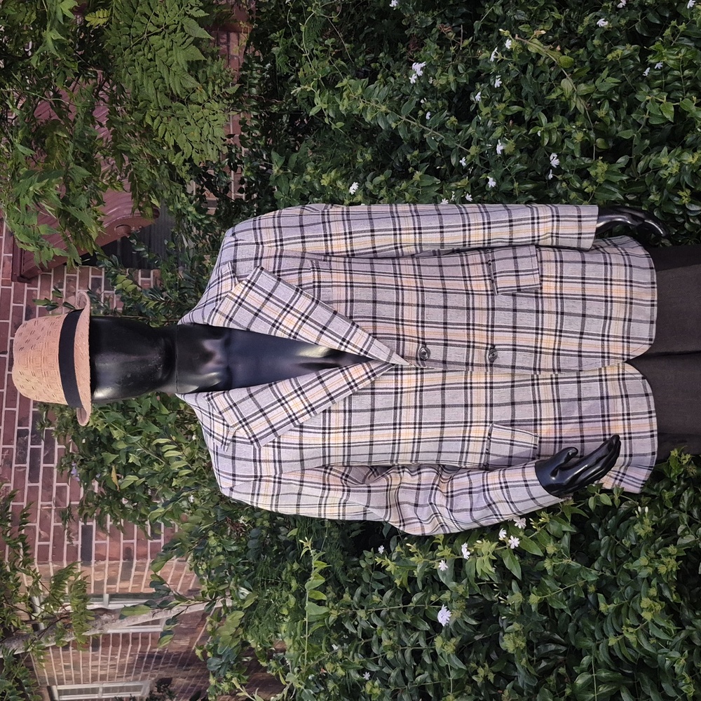 Men's Checkered Blazer in Black, Gray, and Cream